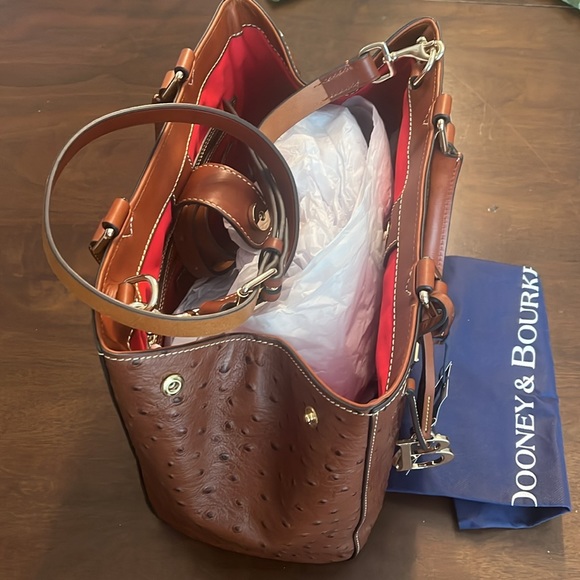 NWT Dooney & Bourke bag - Picture 2 of 7